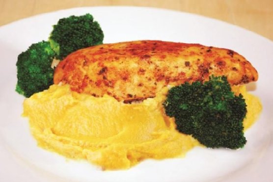 Herb chicken with sweet potato mash and sautéed broccoli