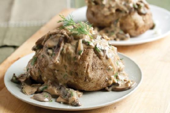 Baked Potatoes with Creamy Mushroom Ragout