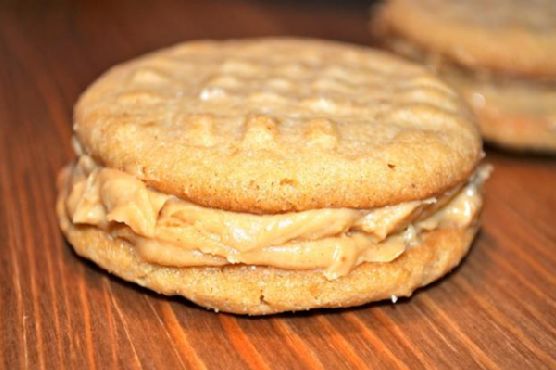 Crunchy Peanut Butter Cookie Sandwiches