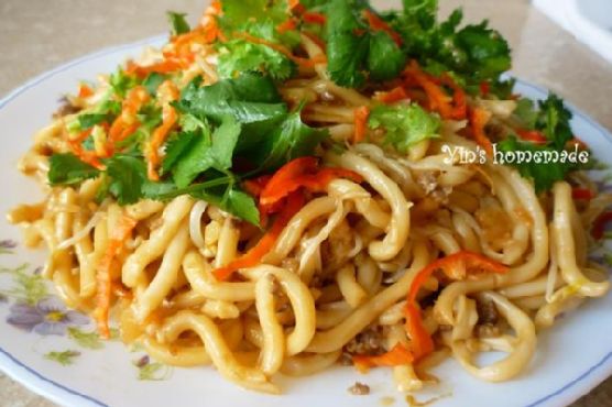 Fried Udon With Dried Shrimp