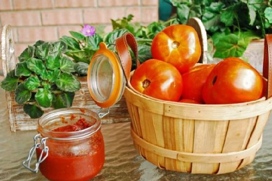 Southwestern Tomato Jam