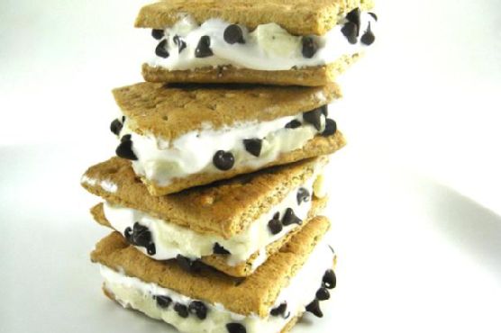 You’ll Flip for These Skinny Frozen S’mores, No Campfire Needed